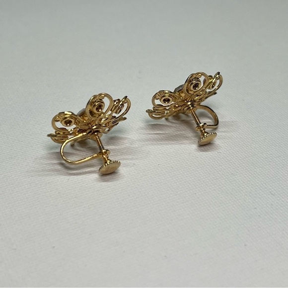 VINTAGE Gold Tone Flower Shaped Screwback Earrings w/ Pink and Clear Rhinestones - Picture 4 of 9